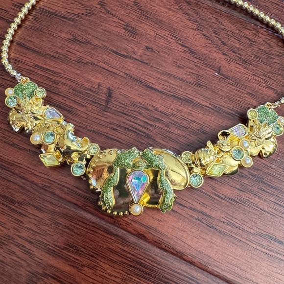 Disney Princess Tiana Necklace - Picture 3 of 4